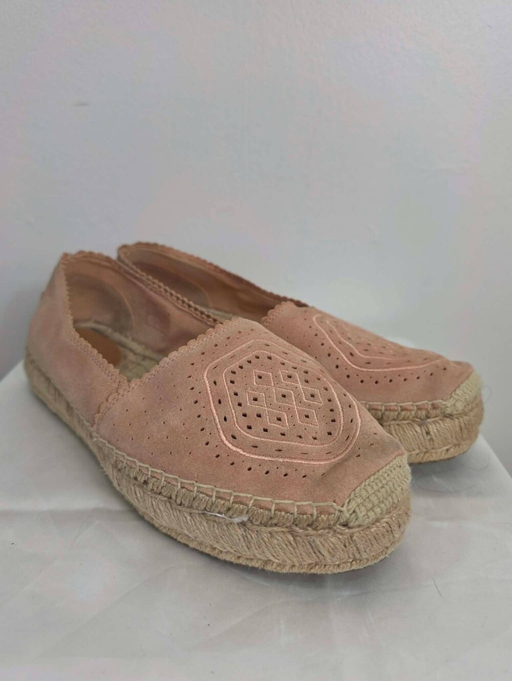 UGG Heidi Pink Suede Espadrille Flats Women's Slip On Shoes Size 11US - Picture 4 of 13